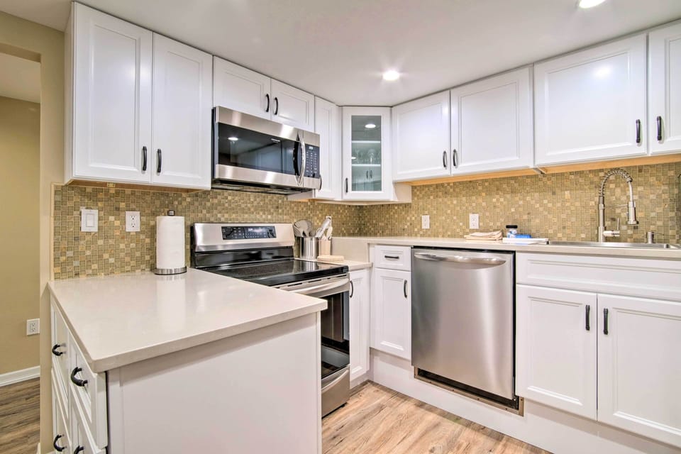 Kitchen | Waffle Iron