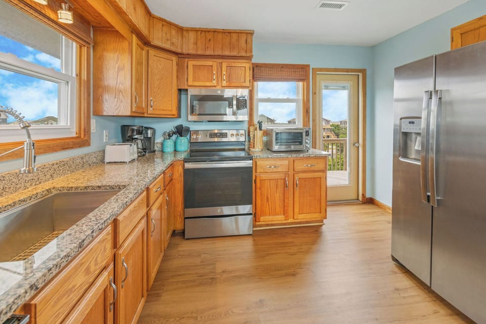 Surf or Sound Realty - 1064 - Patagonia by the Sea - Kitchen -1