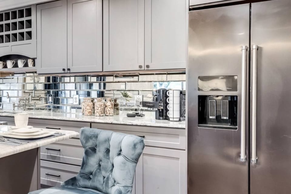Gourmet kitchen with brand new stainless steel appliances. Enjoy your morning coffee from the Nespresso Vertuo machine. 

If you are more old school, we also stock a standard drip coffee maker.