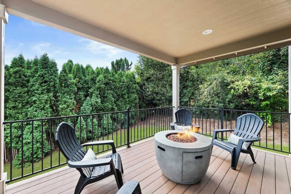 Outdoor gas fire pit.