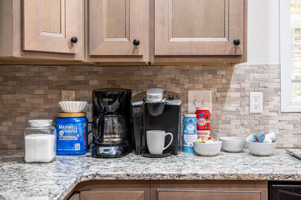 Start your morning off right at our fully stocked coffee bar.