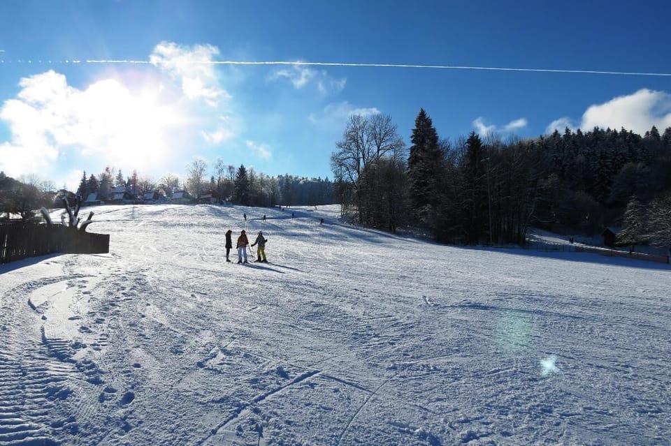 Snow and ski sports