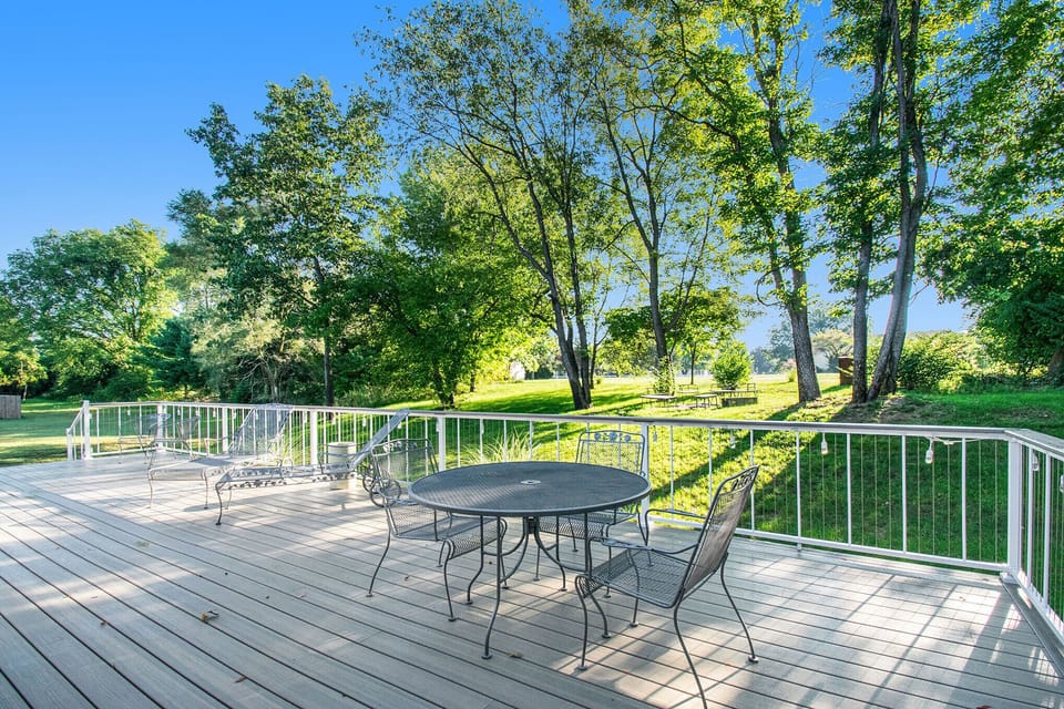 Large back deck
