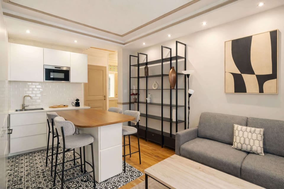 Spacious & functional property