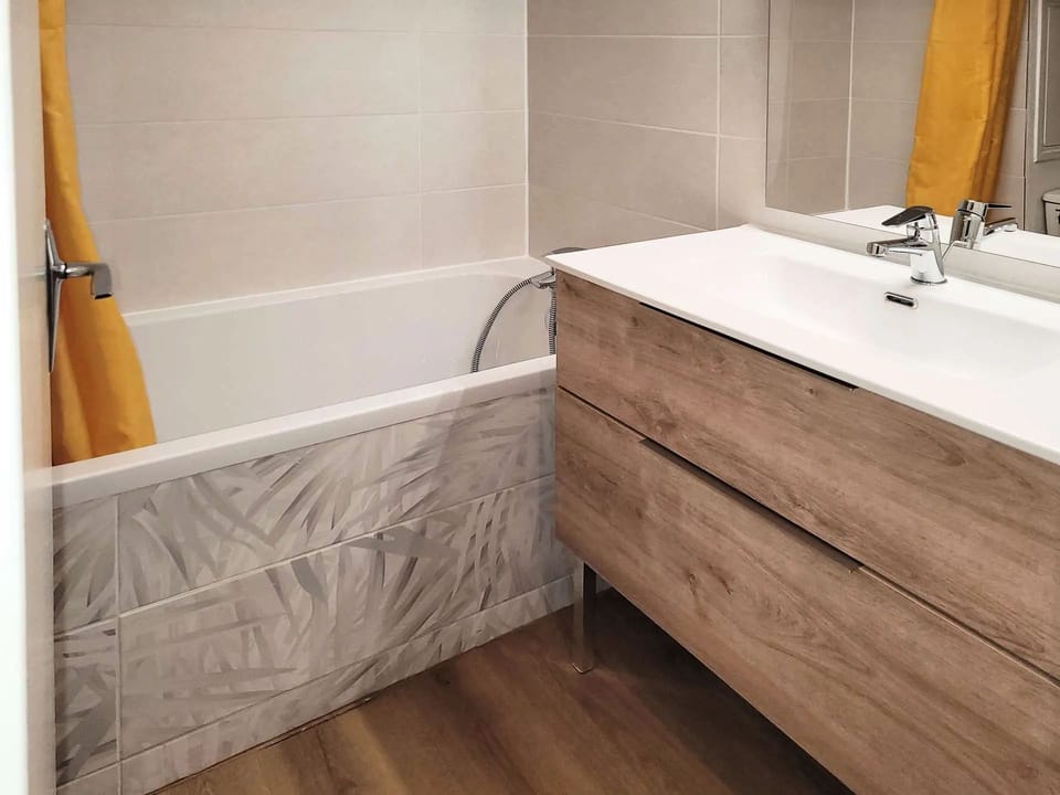 Residence Les Carlines - Residence LES CARLINES studio equipped for 4 people Apartment in Provence-Alpes-Côte d'Azur