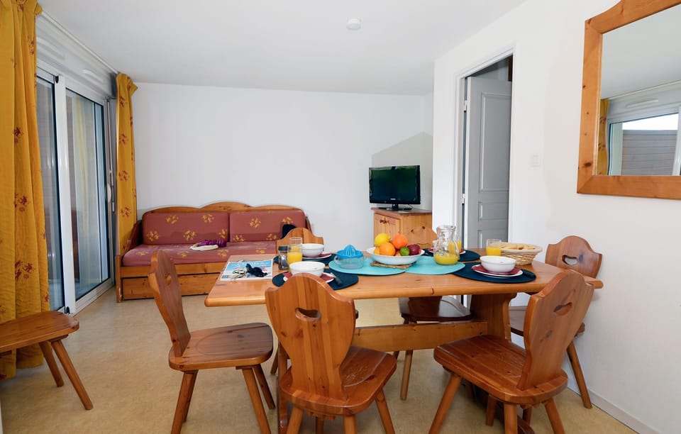 Stay in our cozy duplex apartment in the mountains!