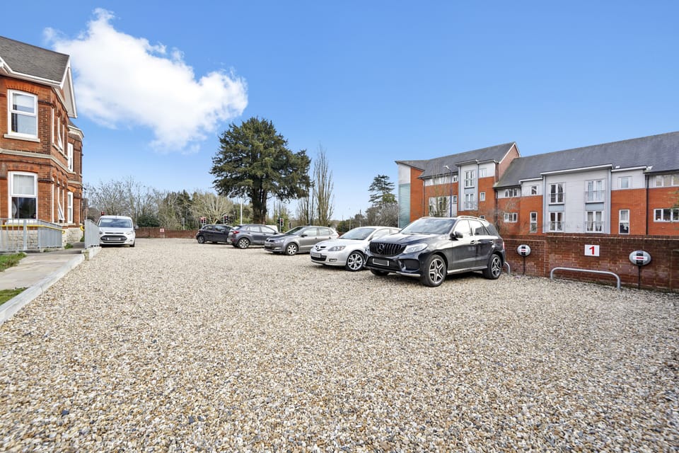 Flat 10, 9 Sittingbourne Road - TLu9LNXDF8IqbvnJBGuw