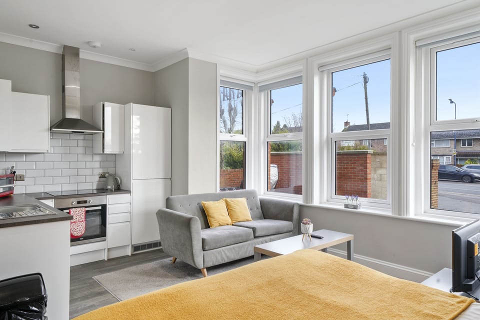 Flat 3, 9 Sittingbourne Road - OLQczy7eR9sZAQizTJDA