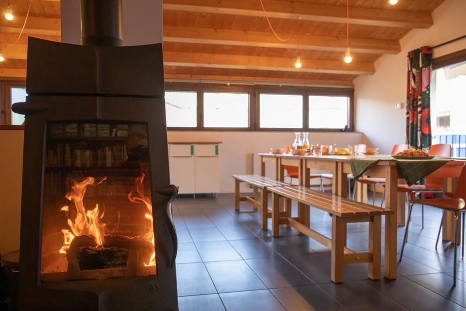 Dining area for 10