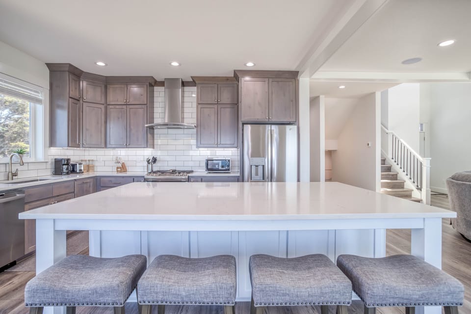 Breakfast Table