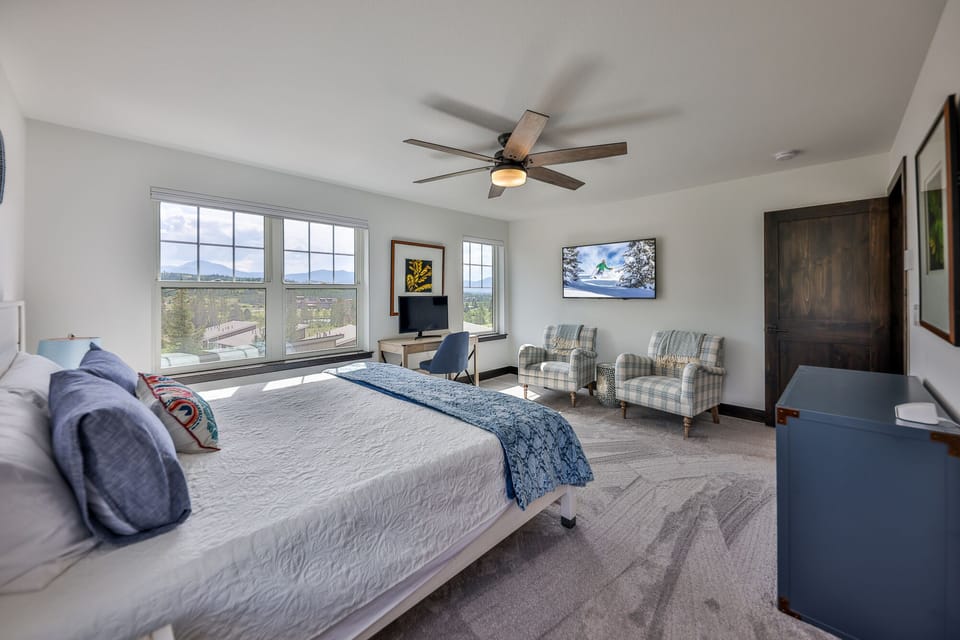 Wake up to amazing views of Byers Peak from top floor king en suite bedroom