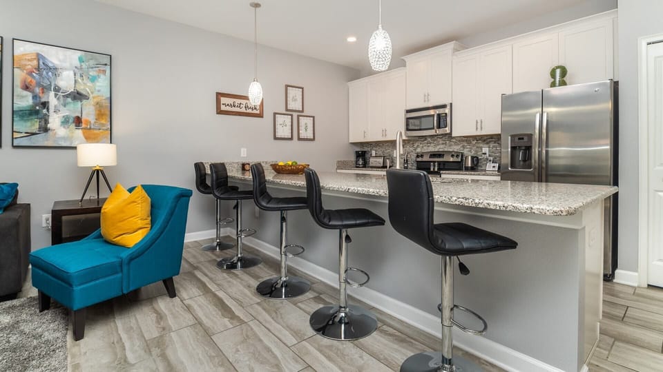 Relaxation station: Our living room welcomes you with open arms!