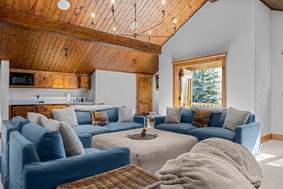 Bonus Room - Main House