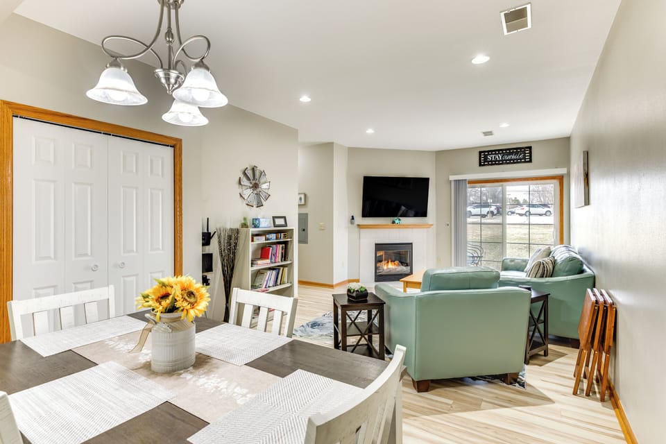 Dining Room | Central Heating | Full Kitchen