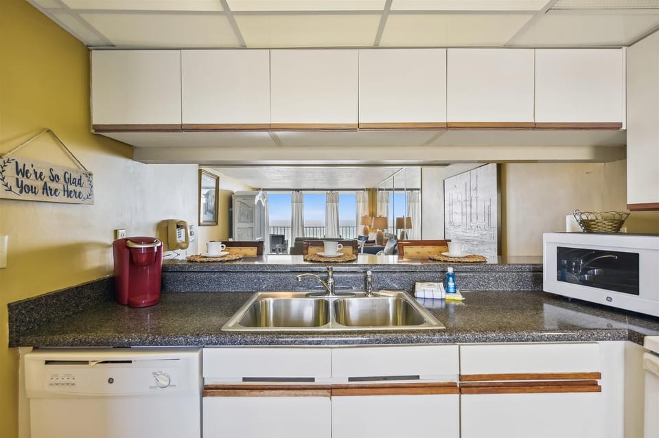 Full Size Kitchen with Bar Seating