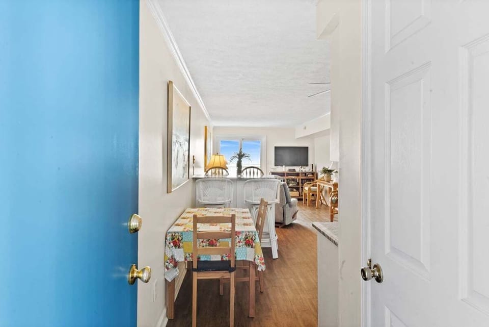 Welcome to Summer Place B8