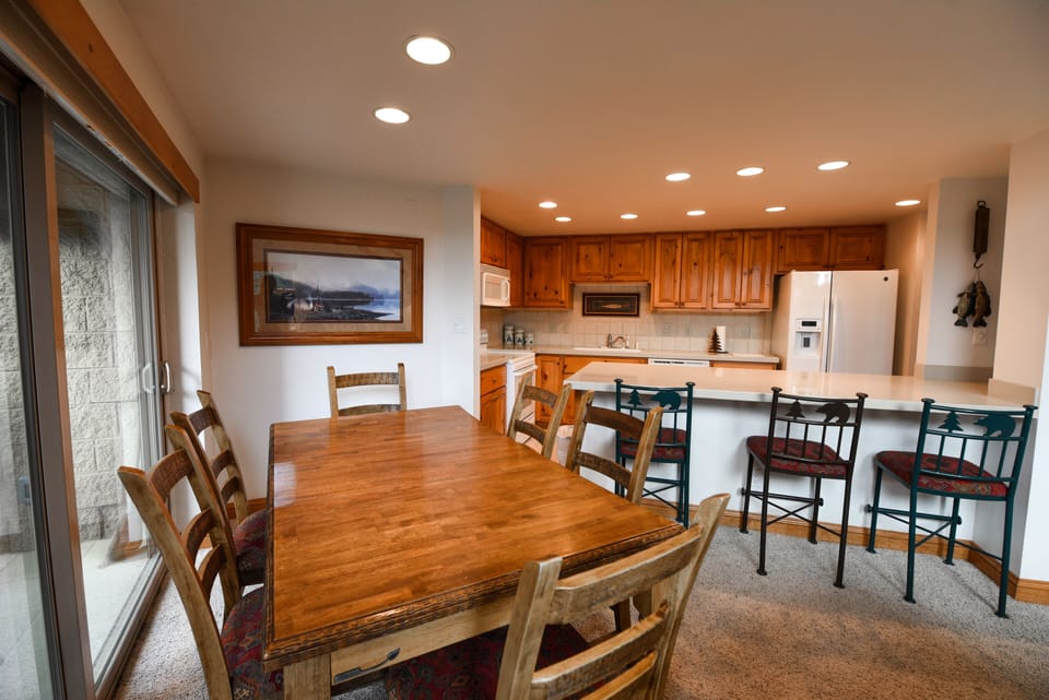 Dining Area and Kitchen