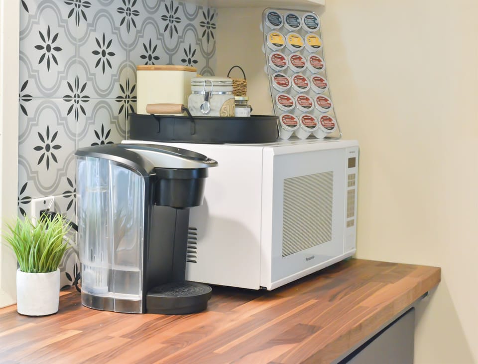 Coffee station with Keurig and drip options