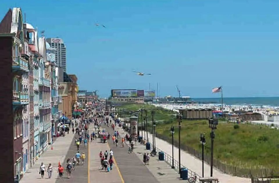 Beach/ocean view