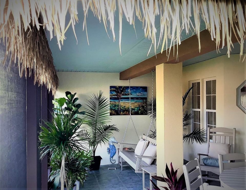 Outdoor tiki patio.