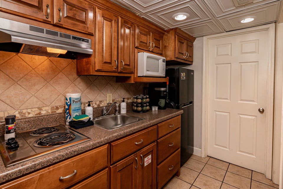 Fully equipped kitchenette stocked with everything you need for snacks and meals