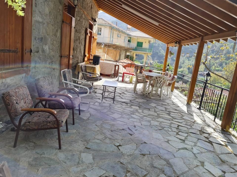 Image 10
