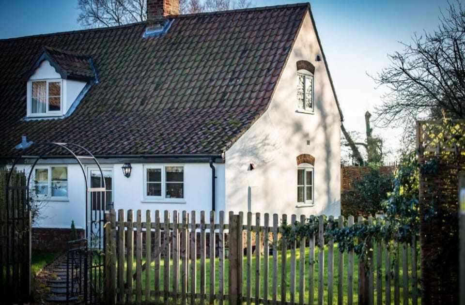 Cottage entrance