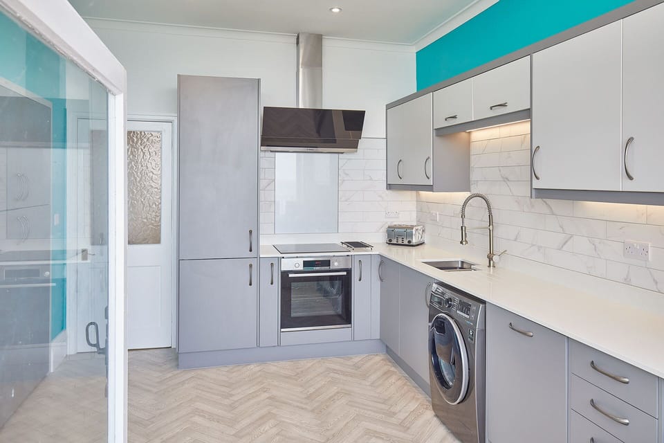 Swift View, Whitby - Host & Stay