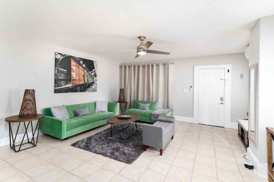 Comfortable living room.