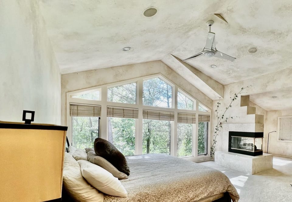 Main bedroom (bedroom 1; upper level) (1)