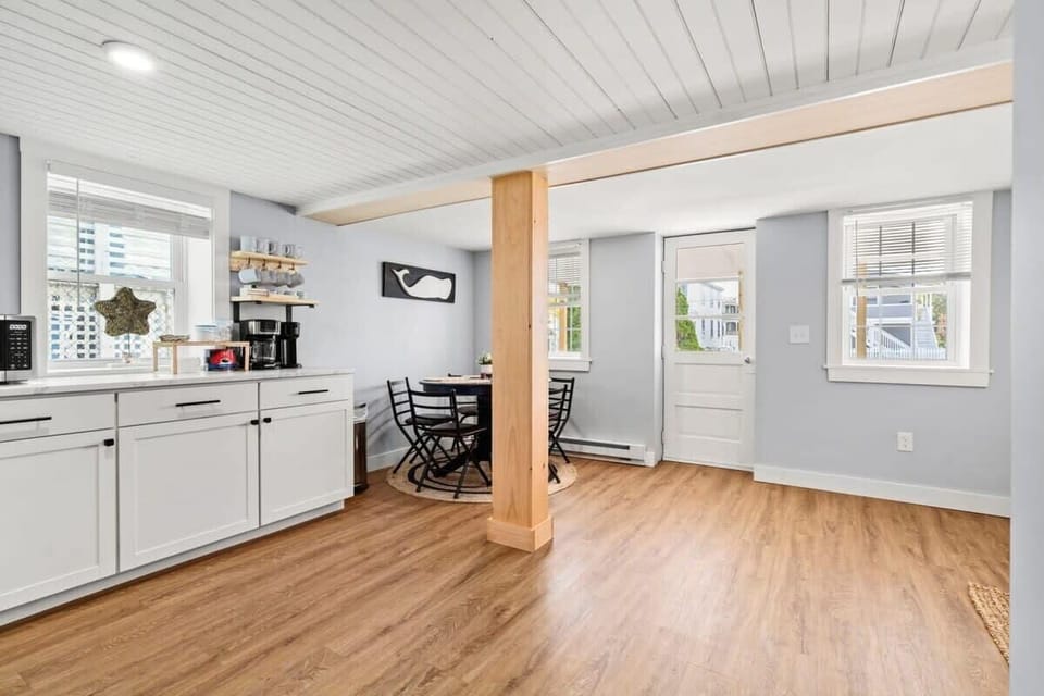 Newly renovated kitchen, fully stocked with cookware and, all new appliances