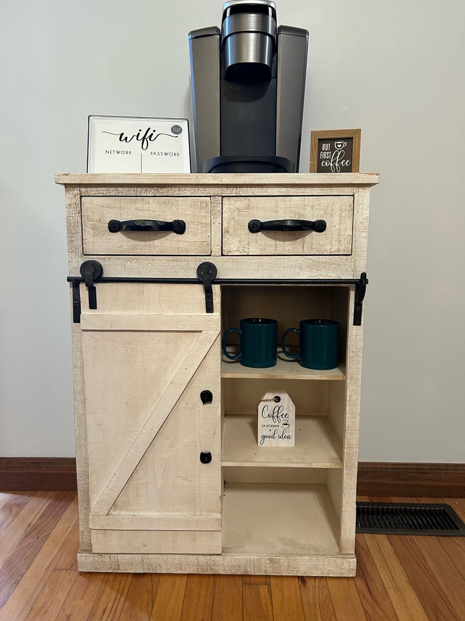 Coffee station 