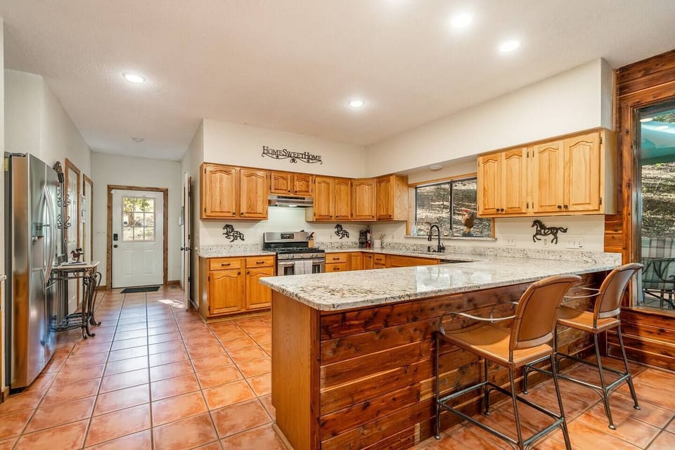 Cantina de Caballo Seating is right next to the dining area if additional seating is needed for larger gatherings.