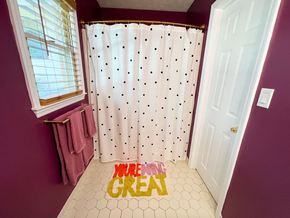 Low-entry Shower