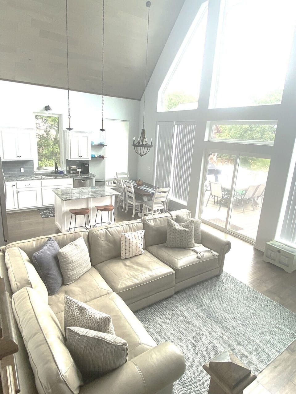 Open concept living and kitchen 