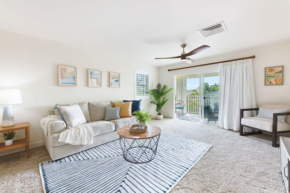 Living Room with outdoor balcony