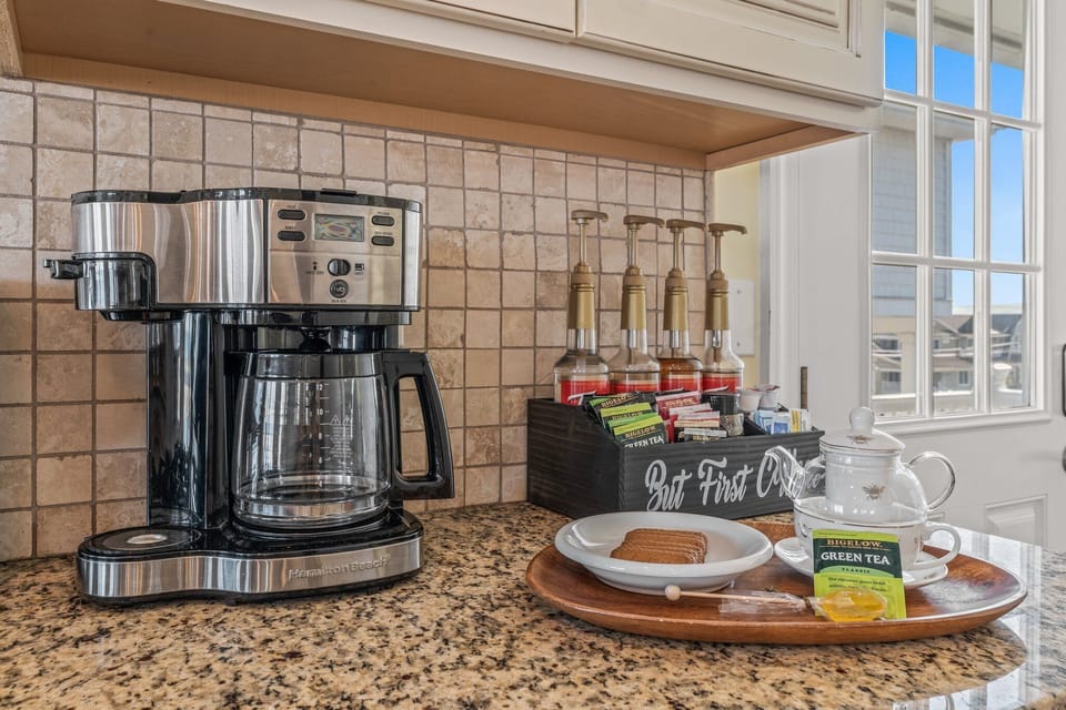 Coffee and Tea Bar (lightly stocked)