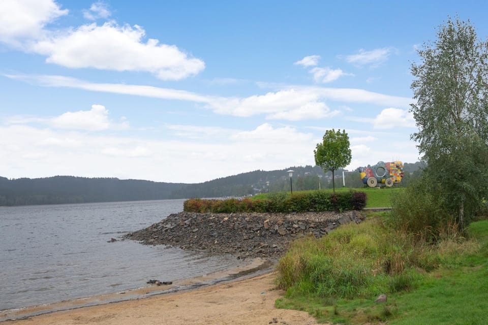 Surroundings [summer] (1-5 km)