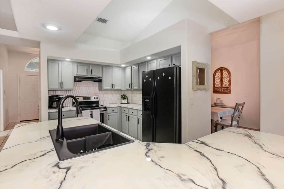 Spacious stocked kitchen