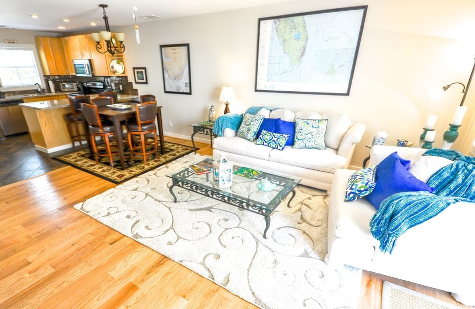 Duval Square Delight Open Concept