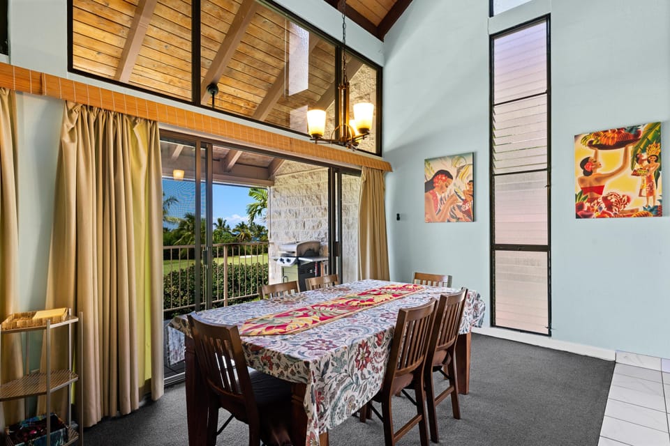 Dining area and open floor plan 