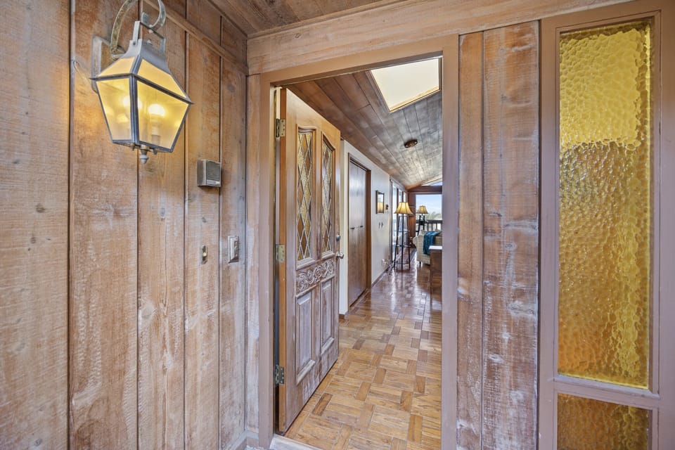 221W - Front Door