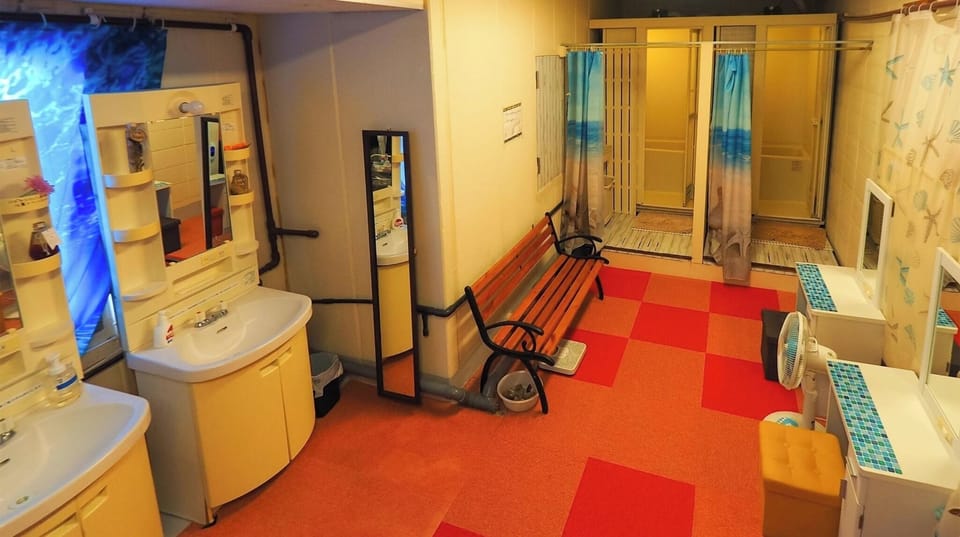 With key Twin room Private room One or two peop / Ishigaki Okinawa Hotel in Okinawa Prefecture