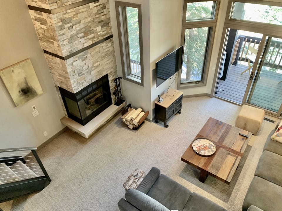 Living room with fireplace
