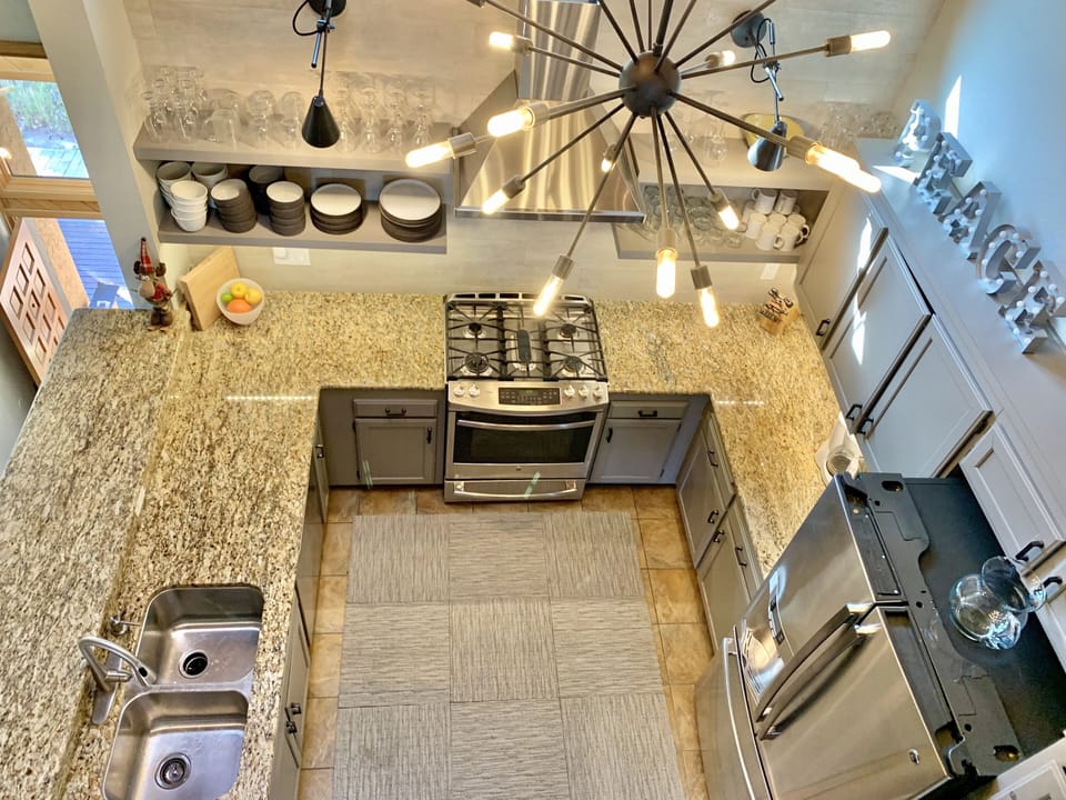Fully equipped kitchen