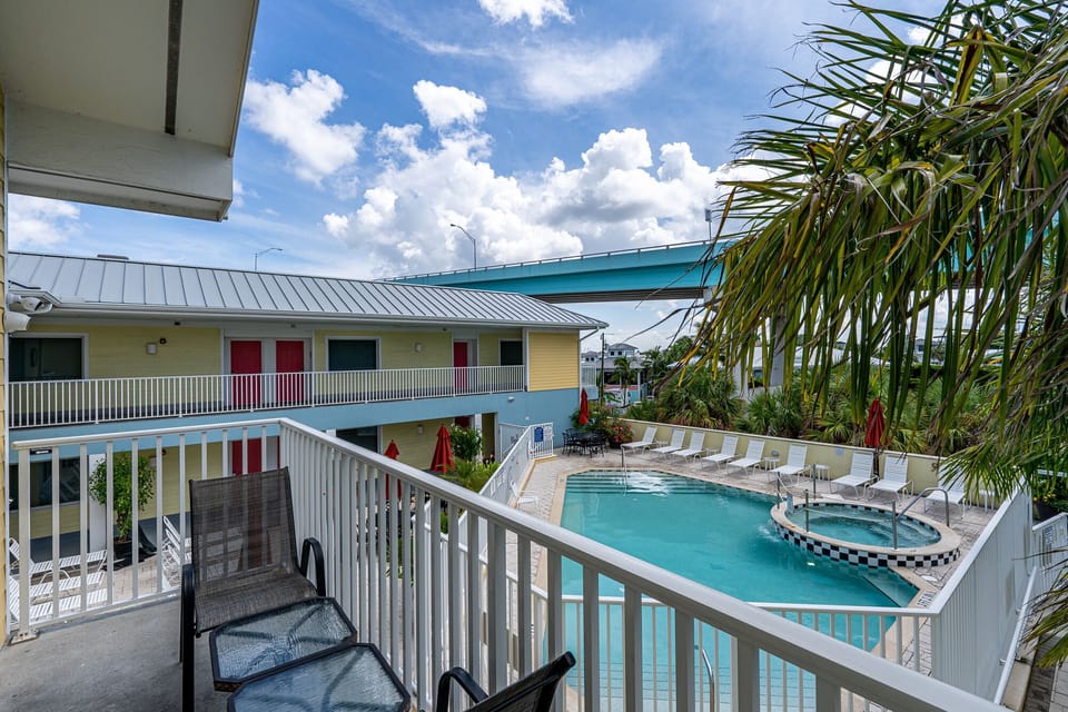 Harbor20House20313-9