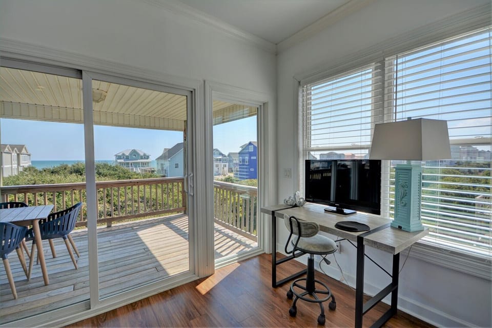 Desk Area