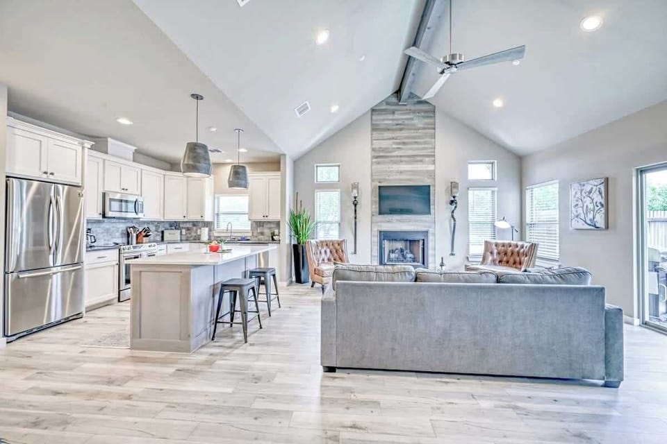 Vaulted ceilings give the room a bright and open feel.