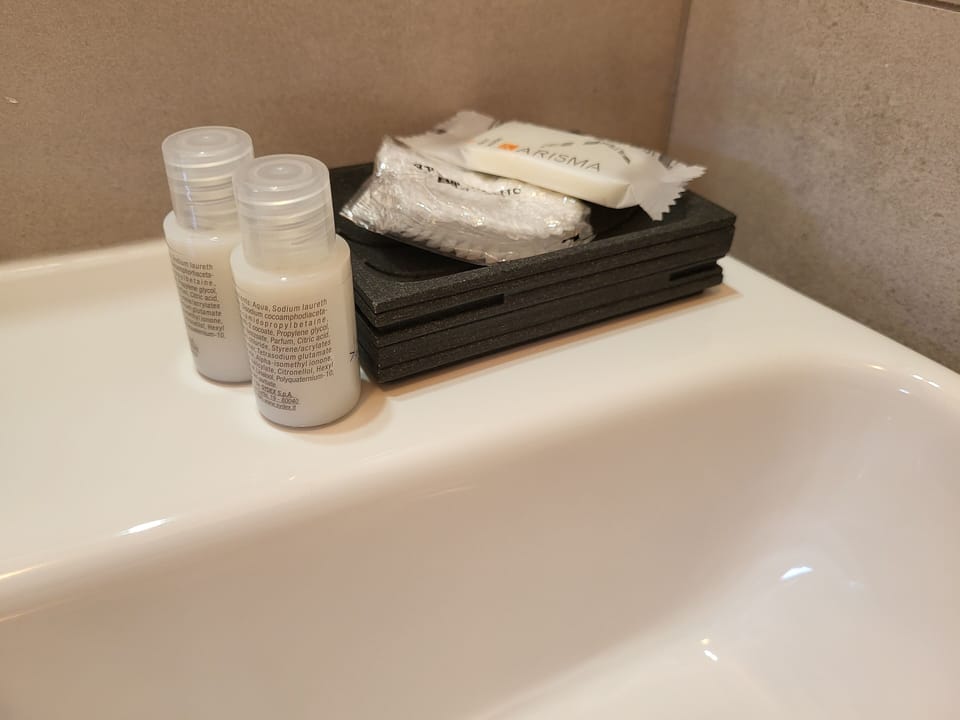 Bathroom amenities
