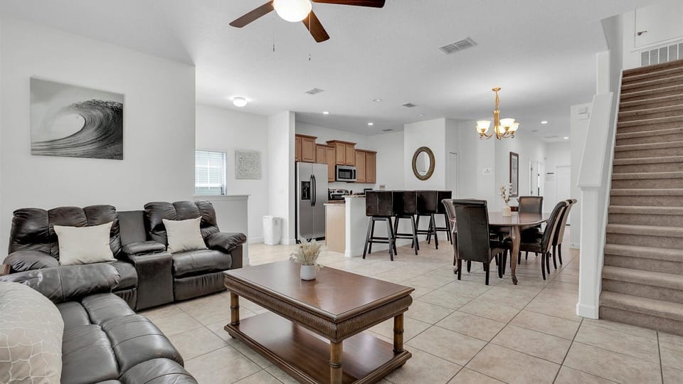 This townhome has a total of 5 bedrooms.